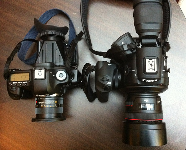 The 5D mkII and C300 side by side