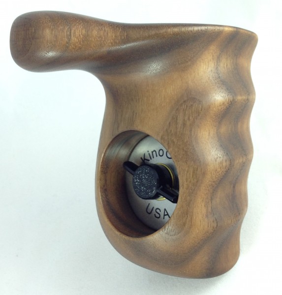 The new walnut version of the Grenoble handgrip 