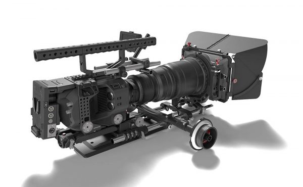 The cinema style handle and 19mm rod kit for the FS7