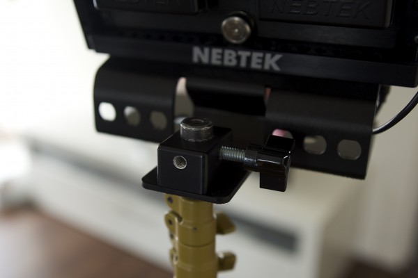 You can easily attach the Power Bracket to a light stand