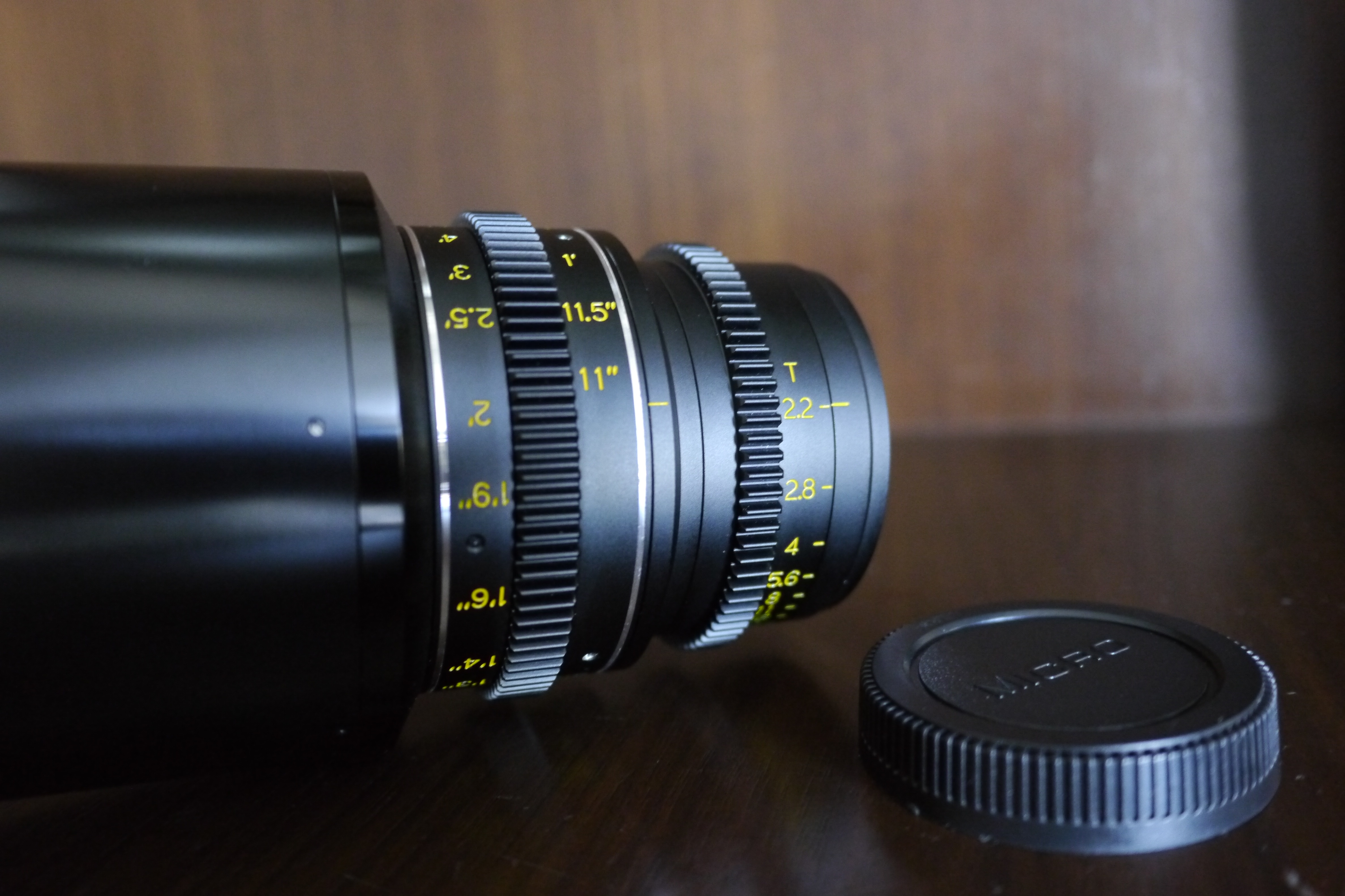 size frame m4/3 Anamorphic lens M4/3 2X Veydra NAB 25mm T2.2 2015: cine