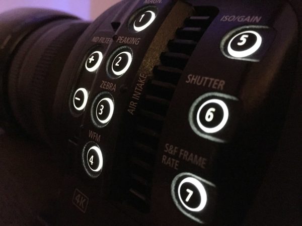 The buttons on the side of the camera now illuminate