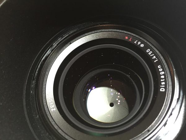 Most of the lens set features nine-bladed diaphragms for attractive out of focus regions