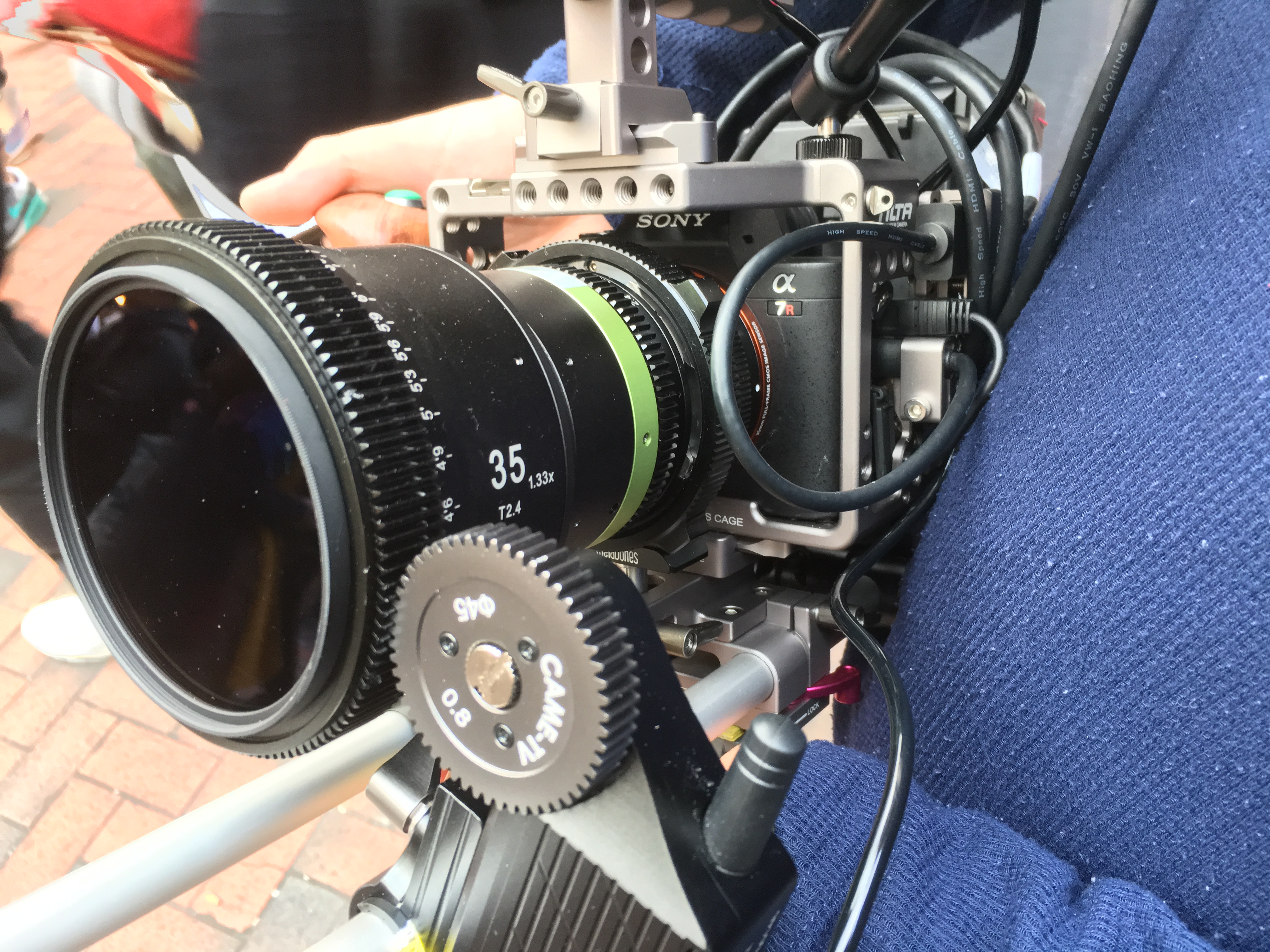 SLR Magic 1.33x Anamorphic Cine lens test - Handheld in Hong Kong