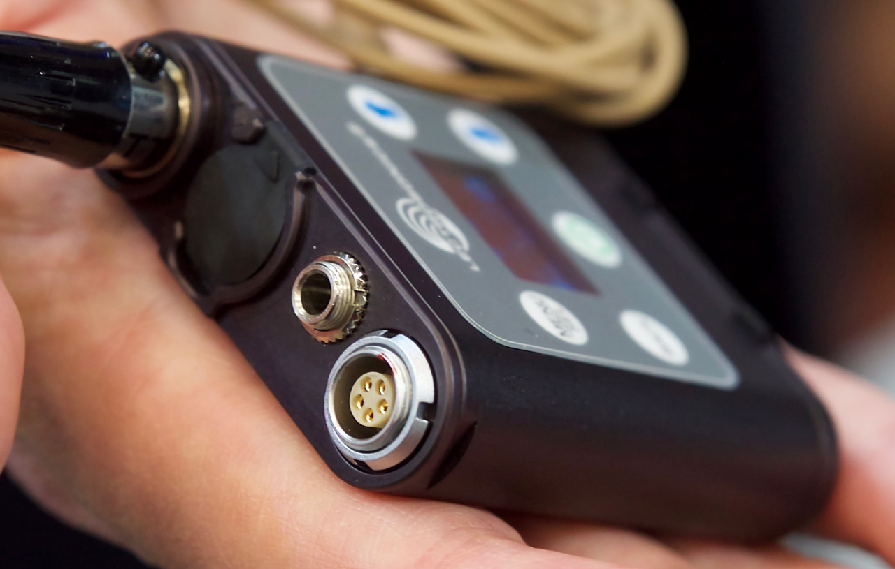 Interbee 2016: Hands on with Lectrosonic's tiny PDR audio recorder with ...