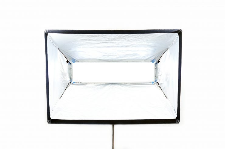 SkyPanel120-Chimera-