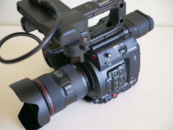 Canon C200