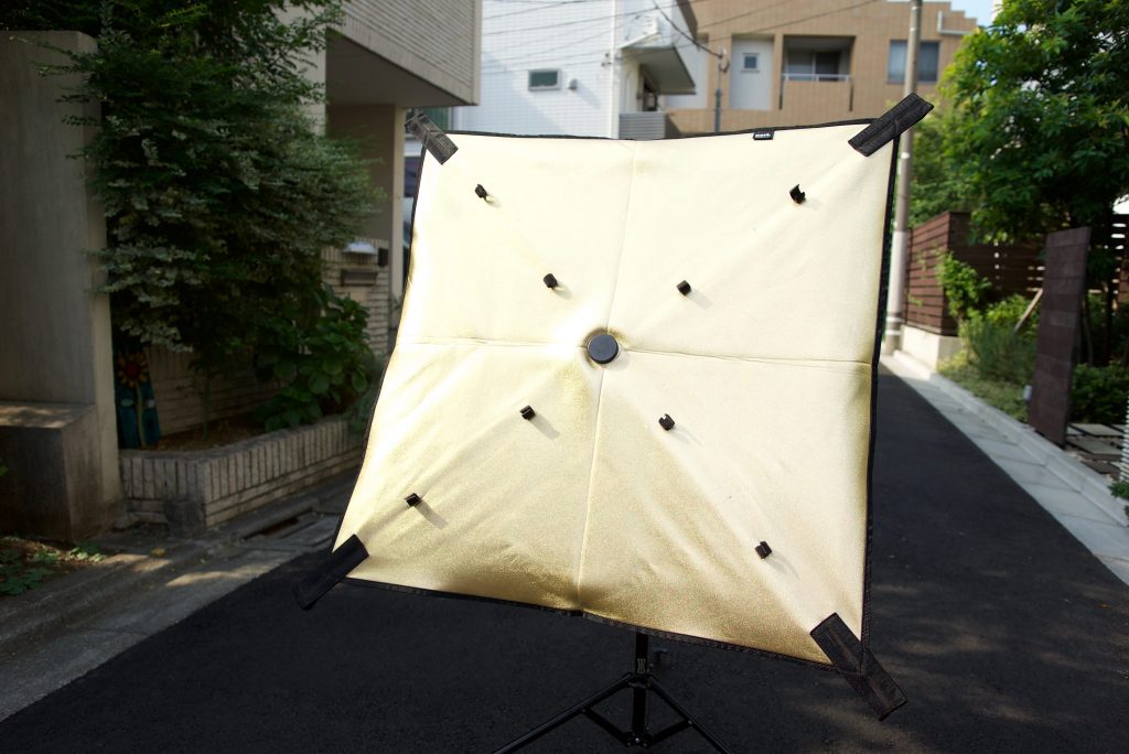 Nori SquareBounce The collapsible lighting reflector that doubles as