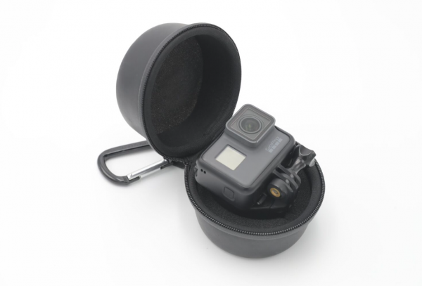 Quark – world’s smallest waterproof stabiliser for GoPro & other action cameras