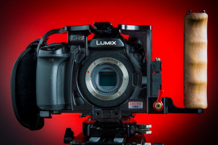 GH5 Zacuto Cage front