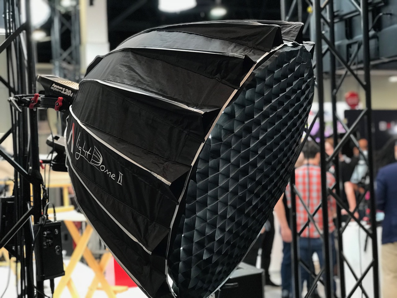 Aputure Light Dome II quick deploy soft box - Newsshooter