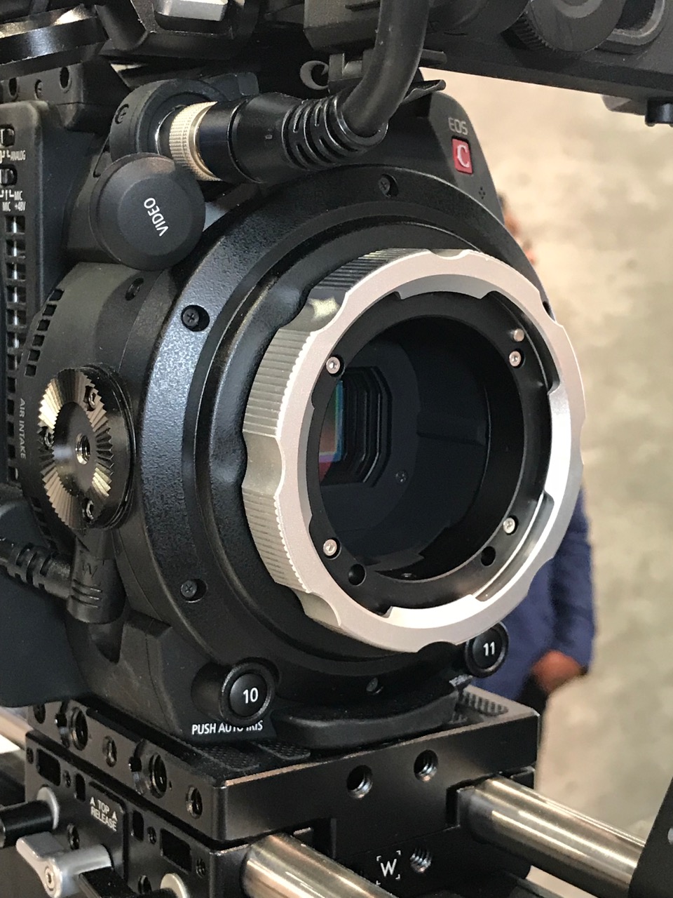 Wooden Camera Zip focus, Push Button Arri Rosette and C200 PL Mount