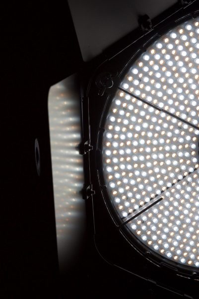 Rotolight Anova V2 Zweifarbig Standard LED mit Scheune Tür Portabrace Weich 