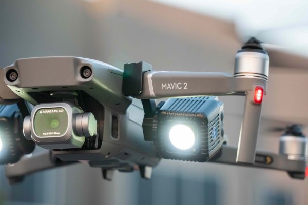 Kontinent Inhibere Tragisk Lume Cube DJI Mavic 2 Drone Lighting Kit - Newsshooter