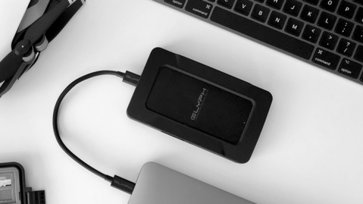 Glyph Atom Pro SSD and Thunderbolt 3 Docks