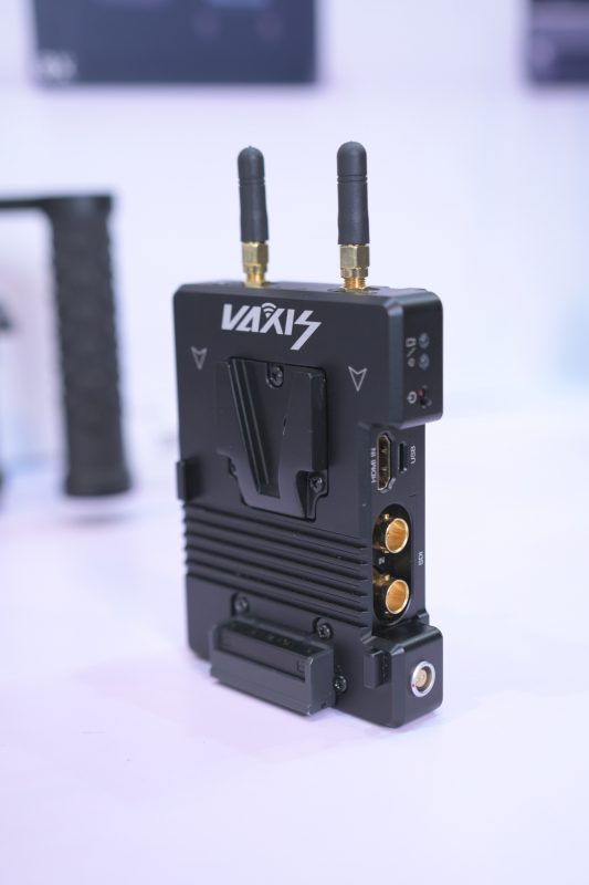 Vaxis new Wireless Video Units first look Newsshooter