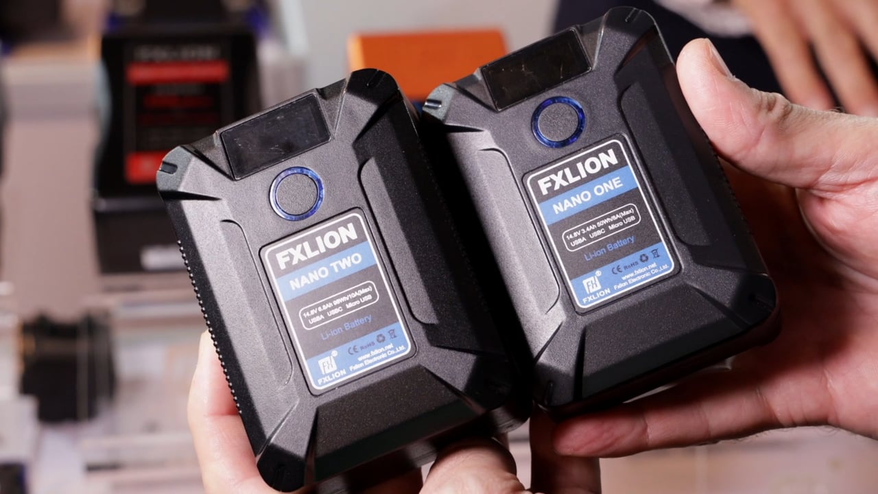 Batterie FXLION BPM300 V-lock (taille Mini) 14,8V / 20,4Ah / 300Wh, Pour Caméra DSLR, Li-Ion, Neuve