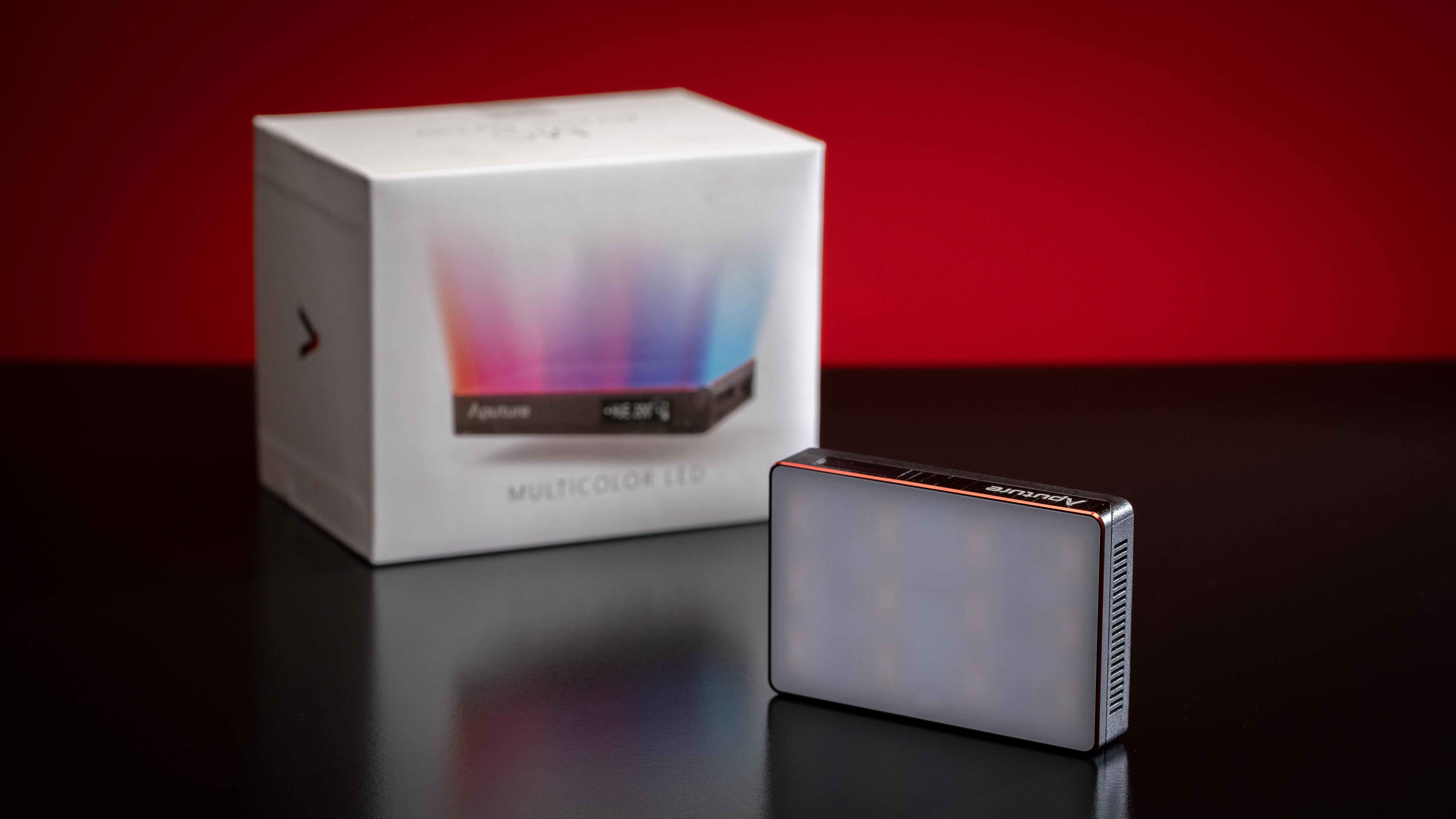 tyv benzin Ride Hands-On with the Aputure MC Multicolor LED Light - Newsshooter