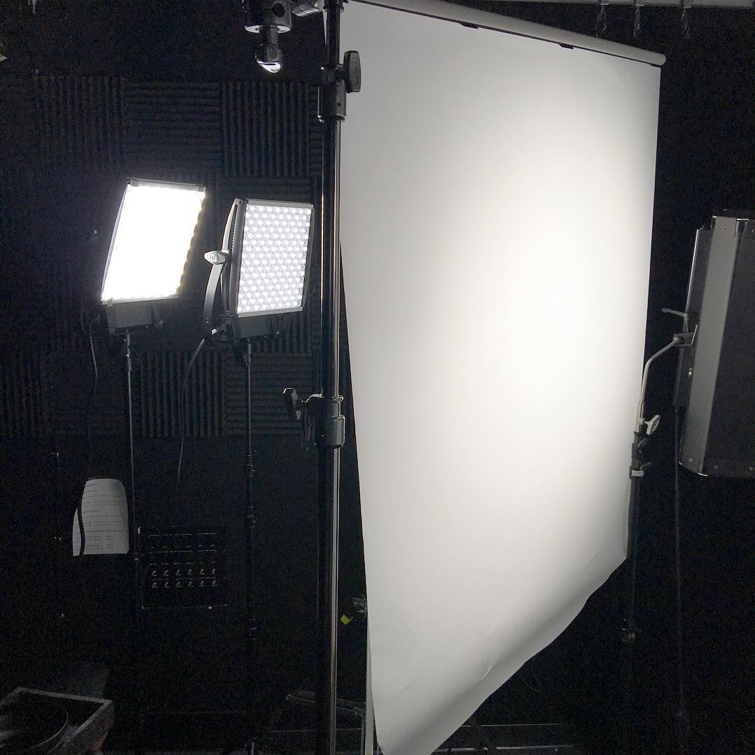 Diffusion Pvc Editing Promos and Live Remotes From Home - Newsshooter
