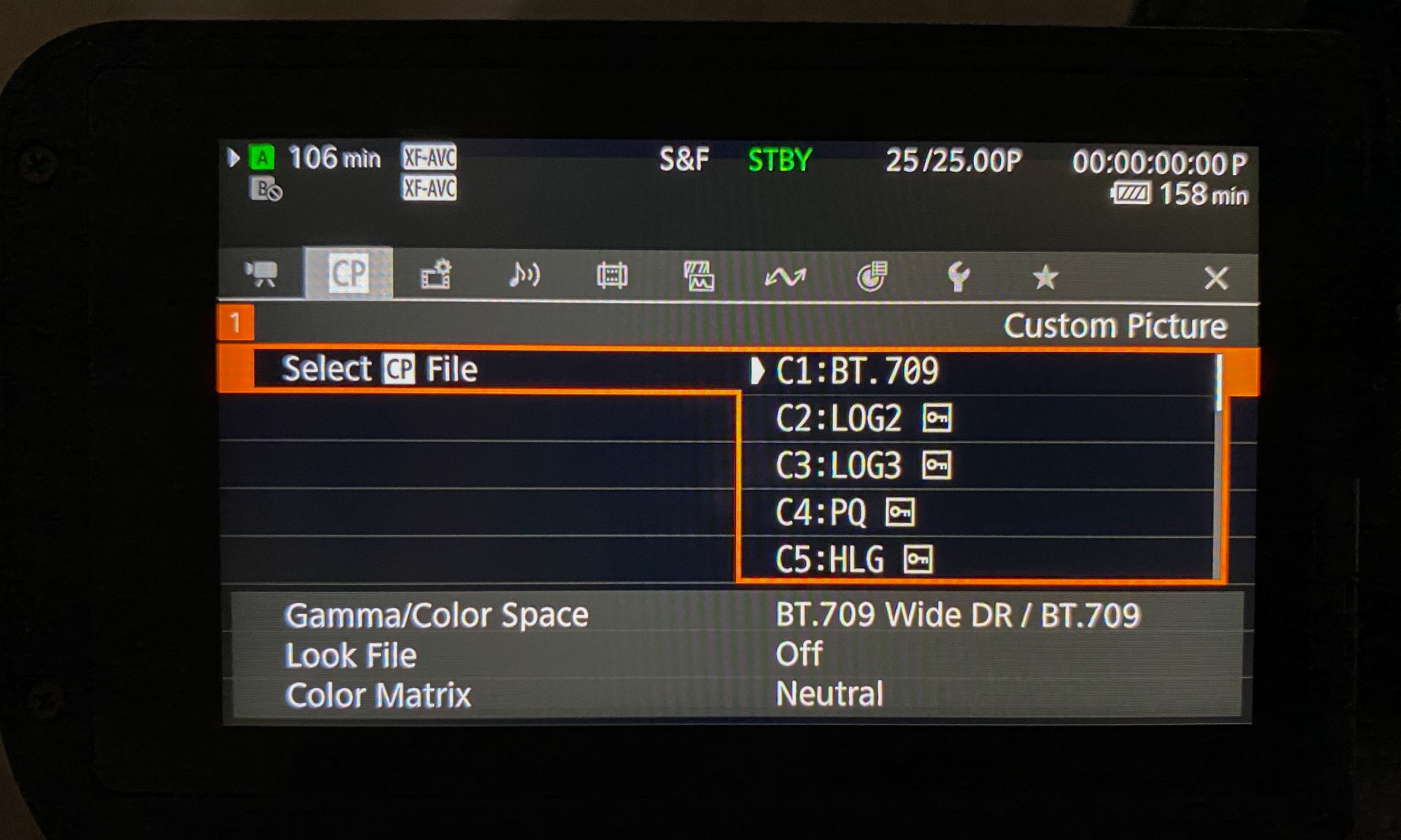 HandsOn With The Canon C70 Newsshooter