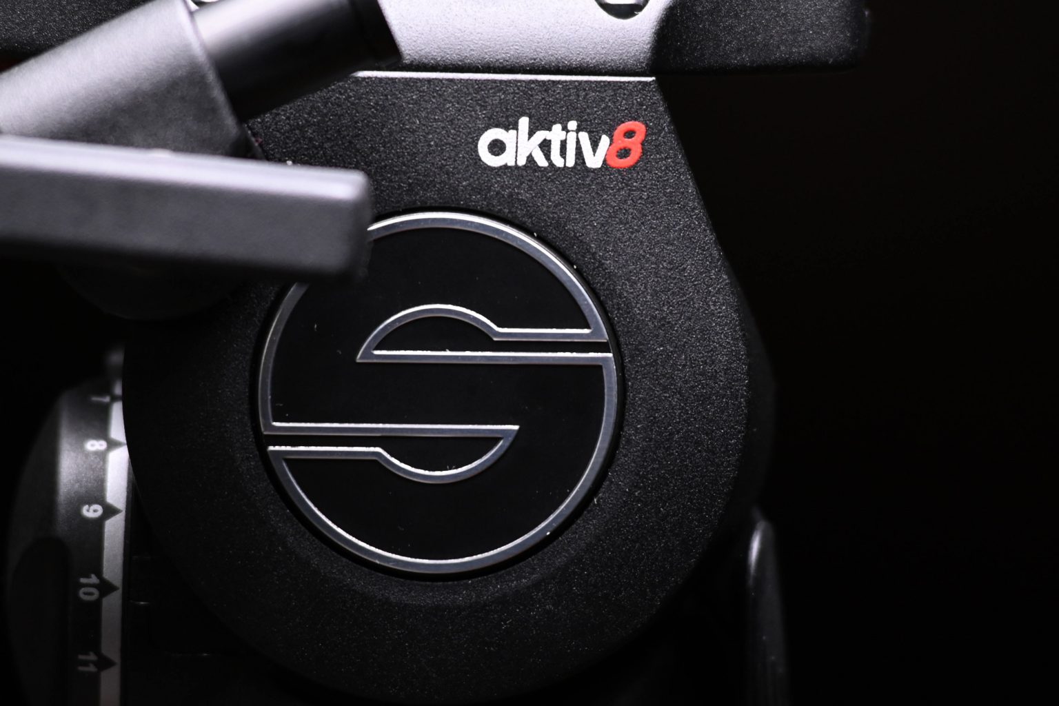 Sachtler Aktiv 8 Fluid Head Review Newsshooter