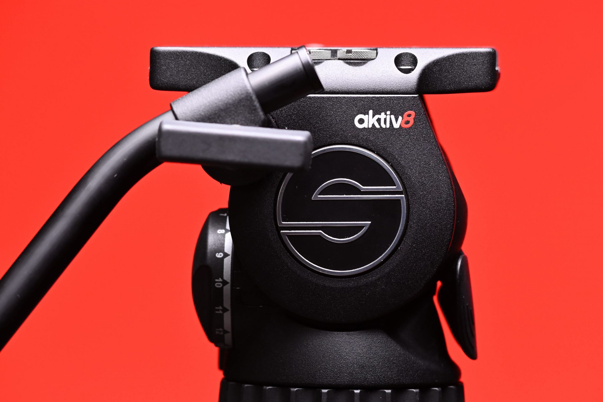 Sachtler Aktiv 8 Fluid Head Review Newsshooter