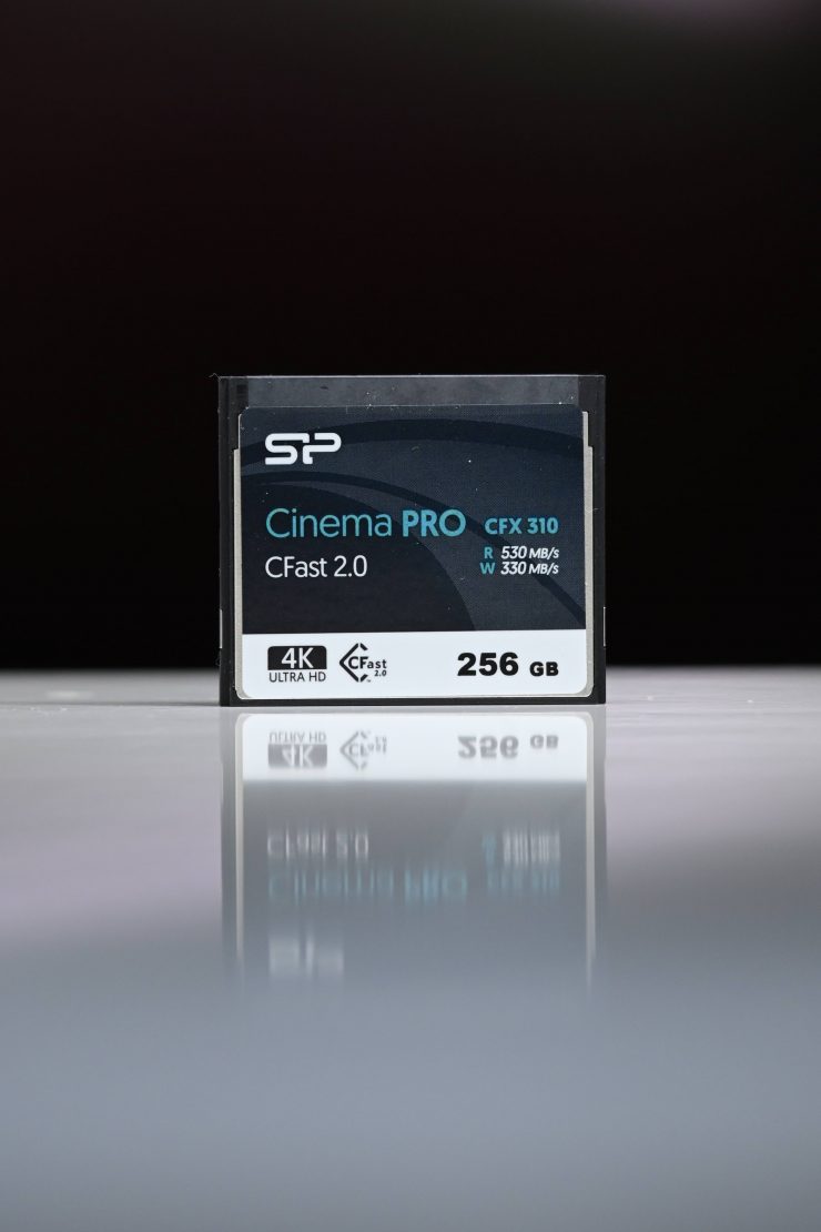 スマホ Silicon 512GBの通販 by changle20's shop｜ラクマ Power CFX310 CFast2.0 メモリーカ