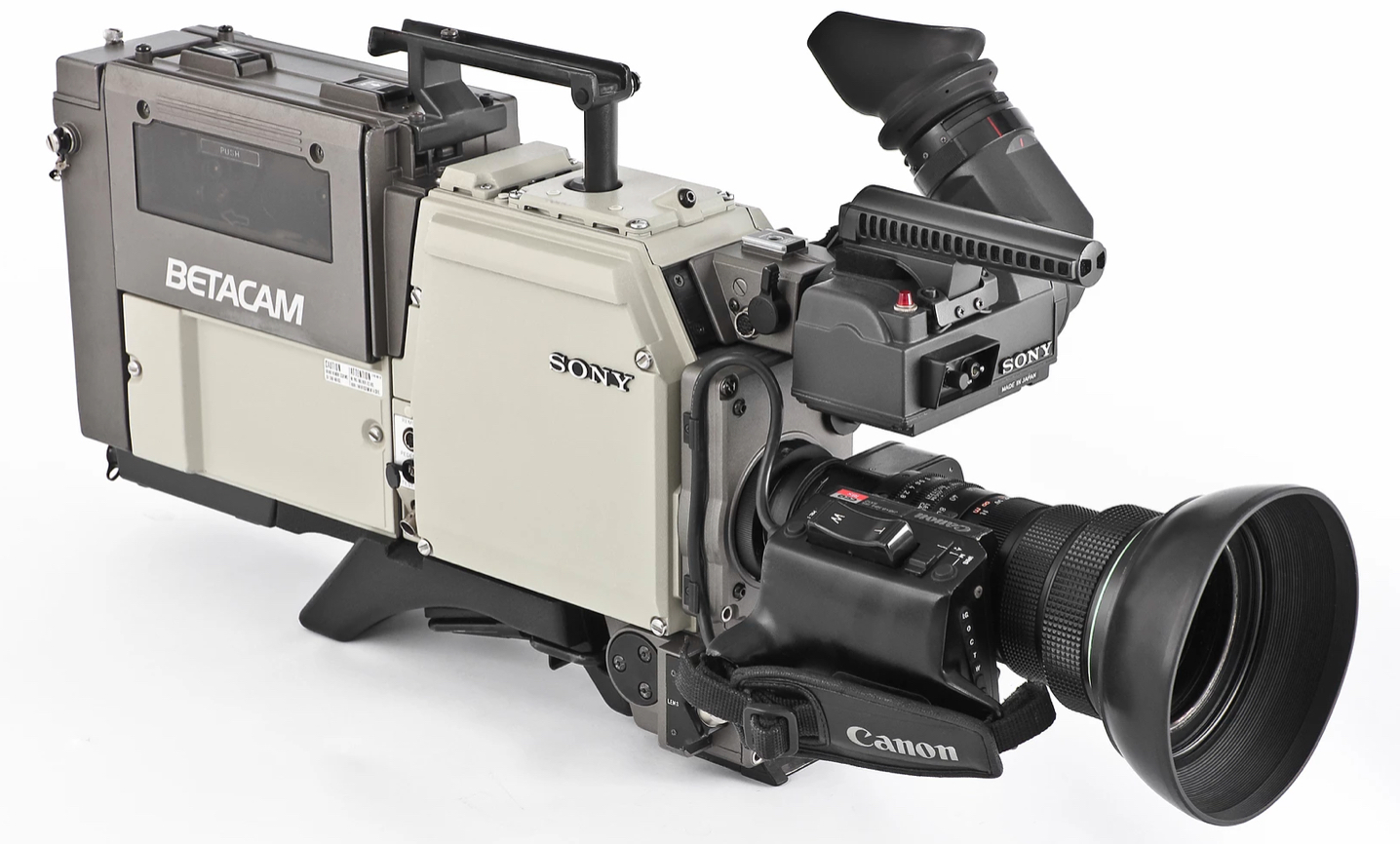 Why don't we see more ENG/EFP form factor digital cinema cameras? Newsshooter