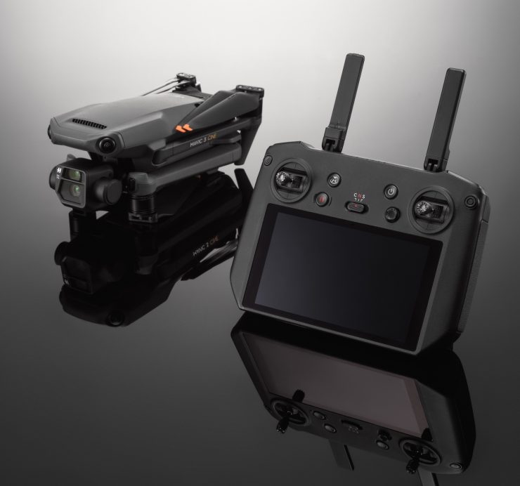 DJI Mavic 3: To Cine or not to Cine. That is the Question - Newsshooter