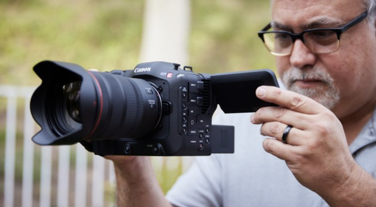 Canon C70 Firmware Update coming that adds 4K RAW internal recording - Newsshooter