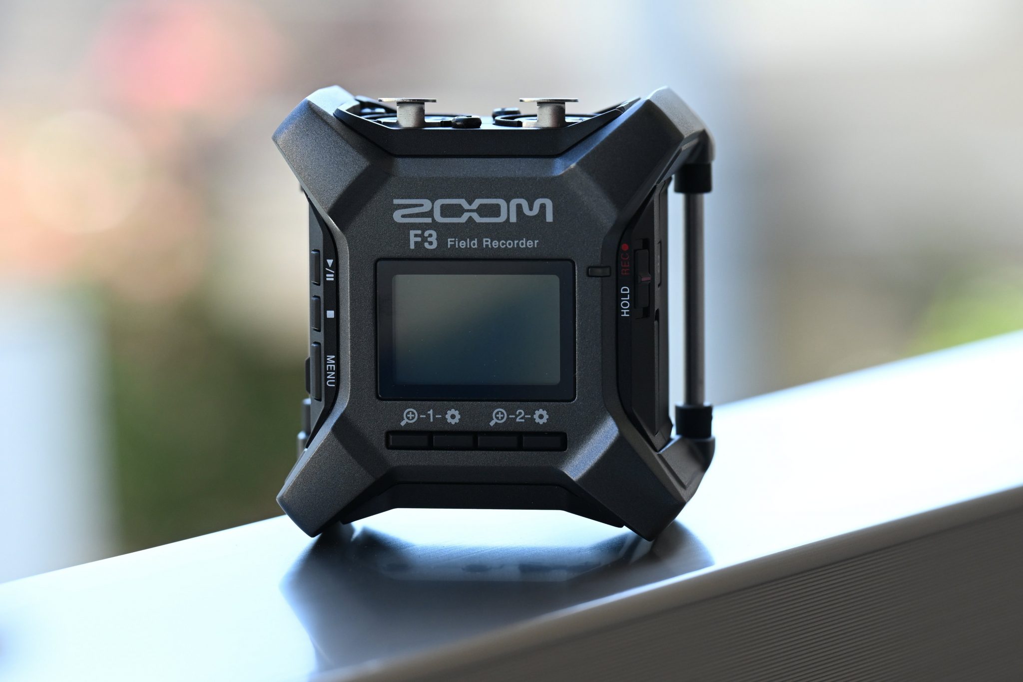 ZOOM F3 Review Newsshooter