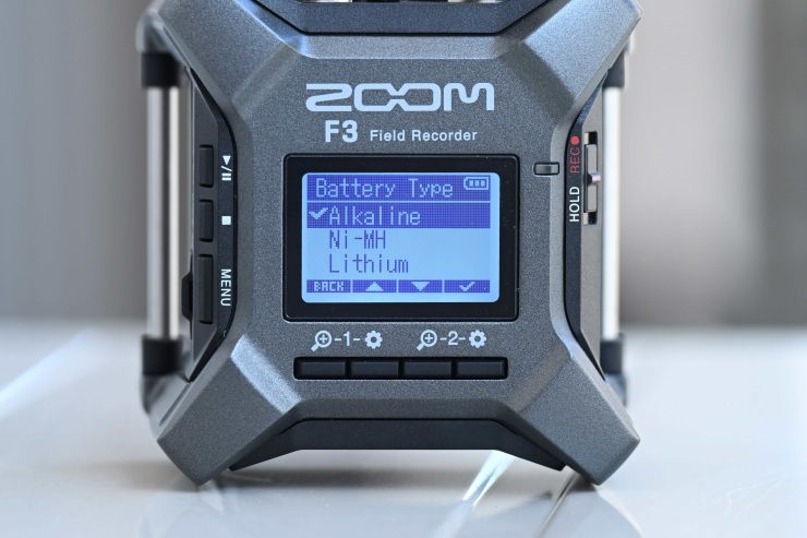 ZOOM F3 33