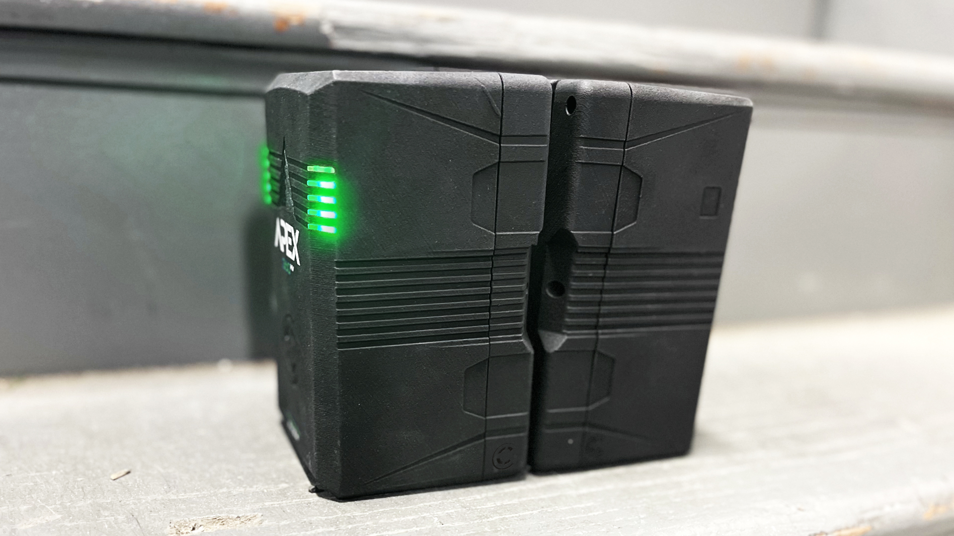 Core SWX APEX 360 Battery for High Power LED Lights Review - Newsshooter