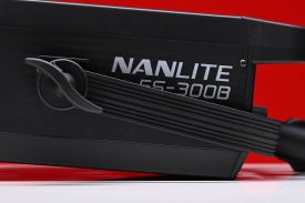 Nanlite FS 300B 28