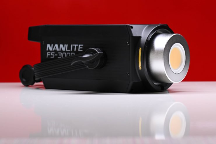 Nanlite FS 300B 33