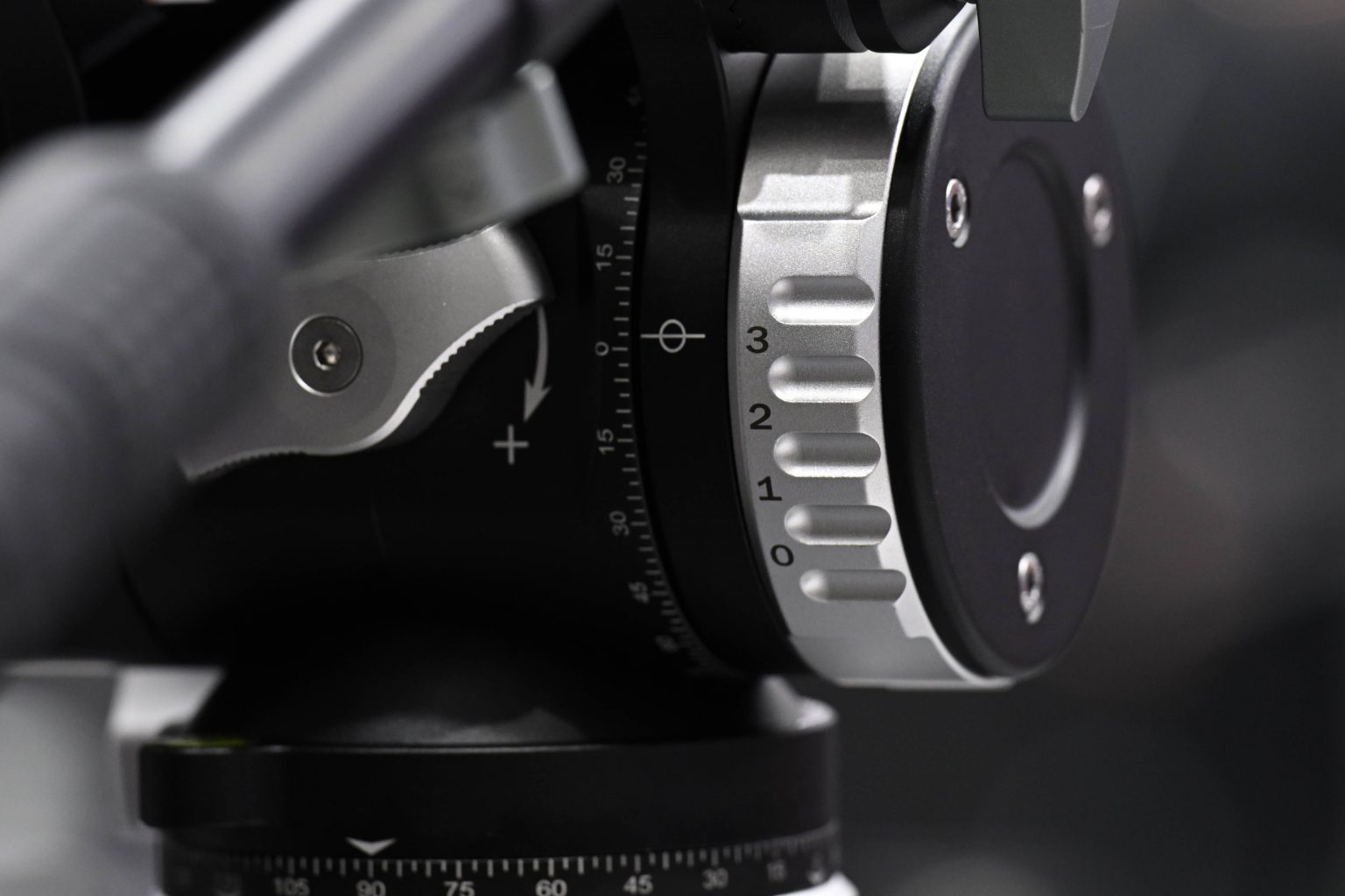 Leofoto BV30 & BV20 Fluid Head Tripods Newsshooter