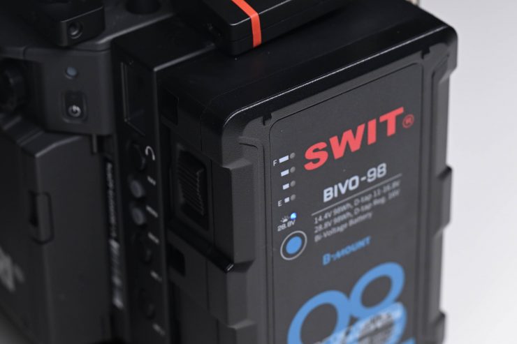 SWIT BIVO B Mount Batteries 18