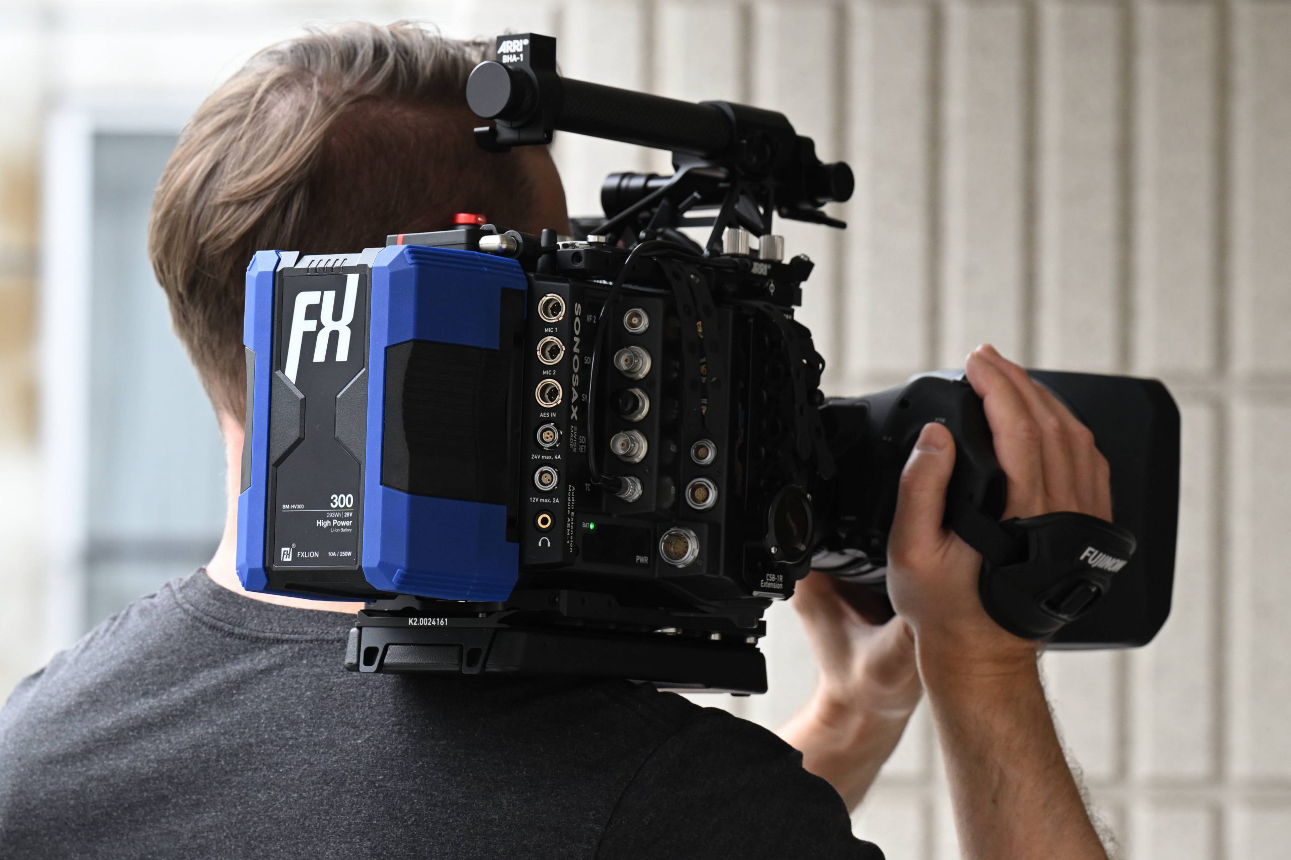 Fxlion BM-HV300 293Wh B-Mount Lithium-Ion Battery for ARRI ALEXA