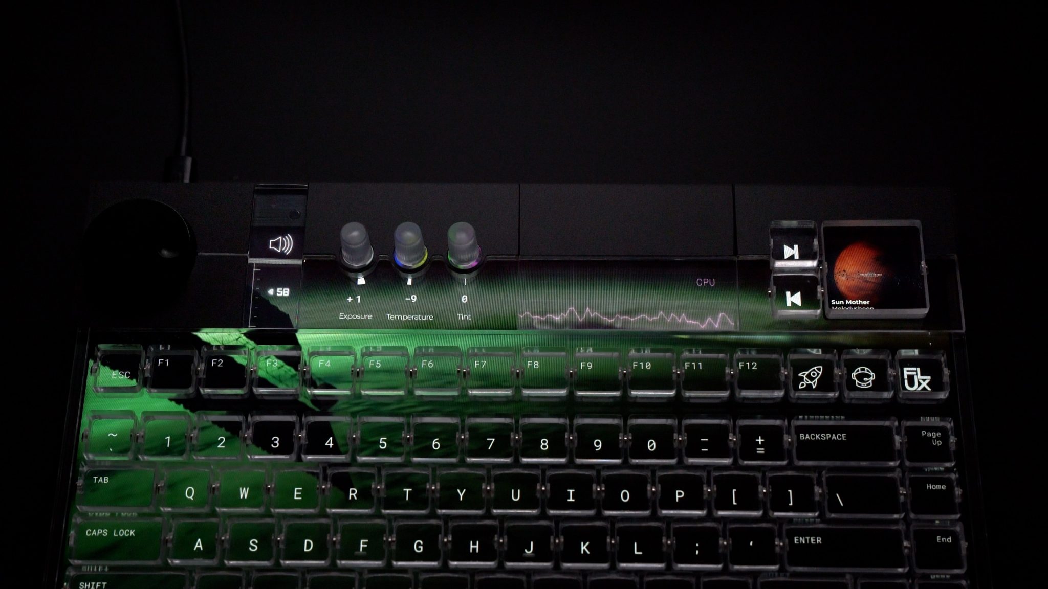 Flux Keyboard A transparent keyboard with integrated display that