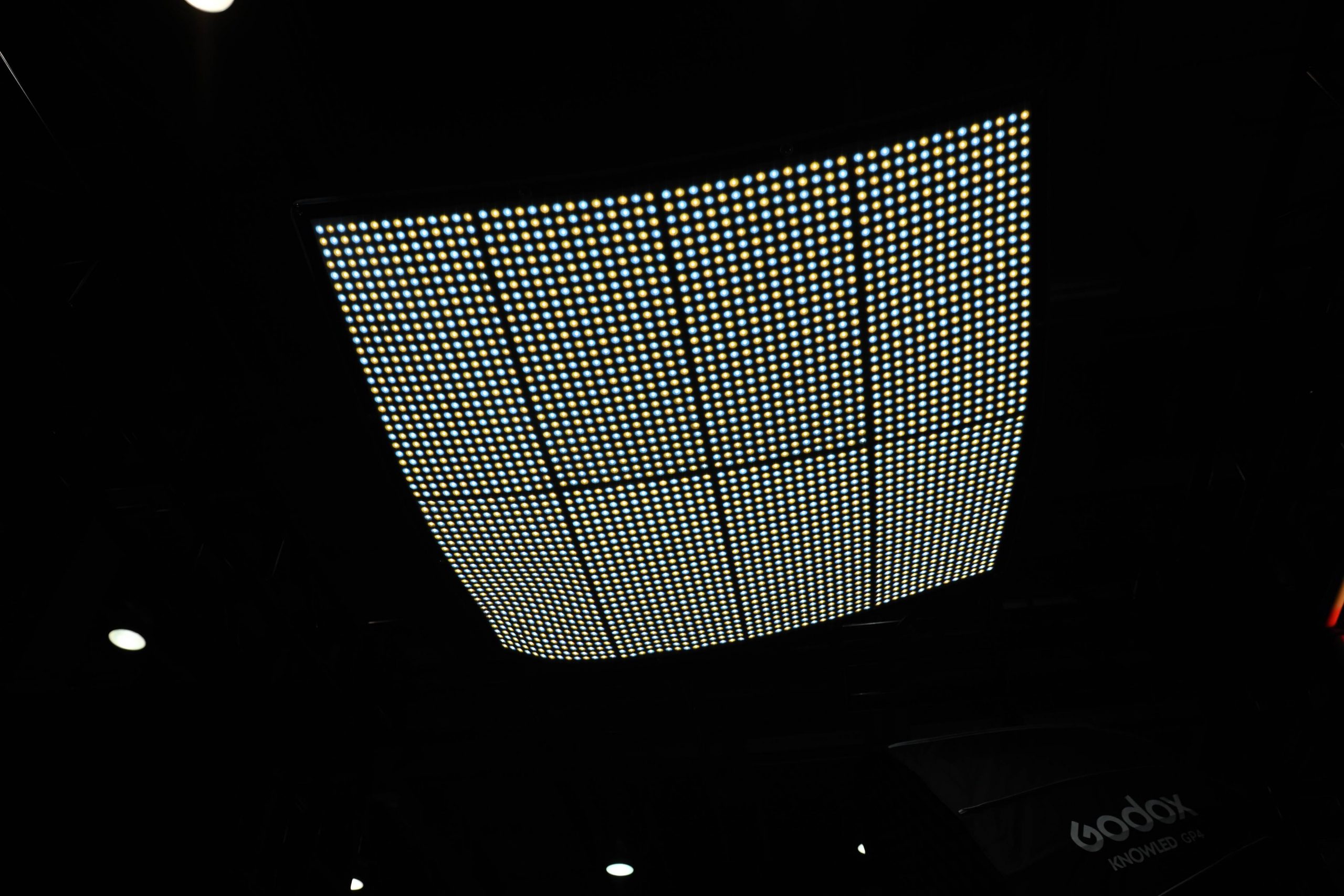 Godox Knowled P600Bi Hard & Flexible LED Panels - Newsshooter