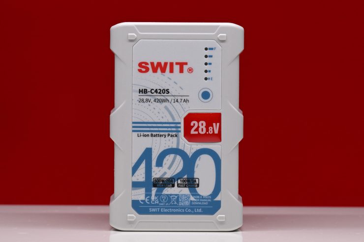 SWIT TD R230S 48V 750W Light Stand Power Adapter HB C420S Battery 01
