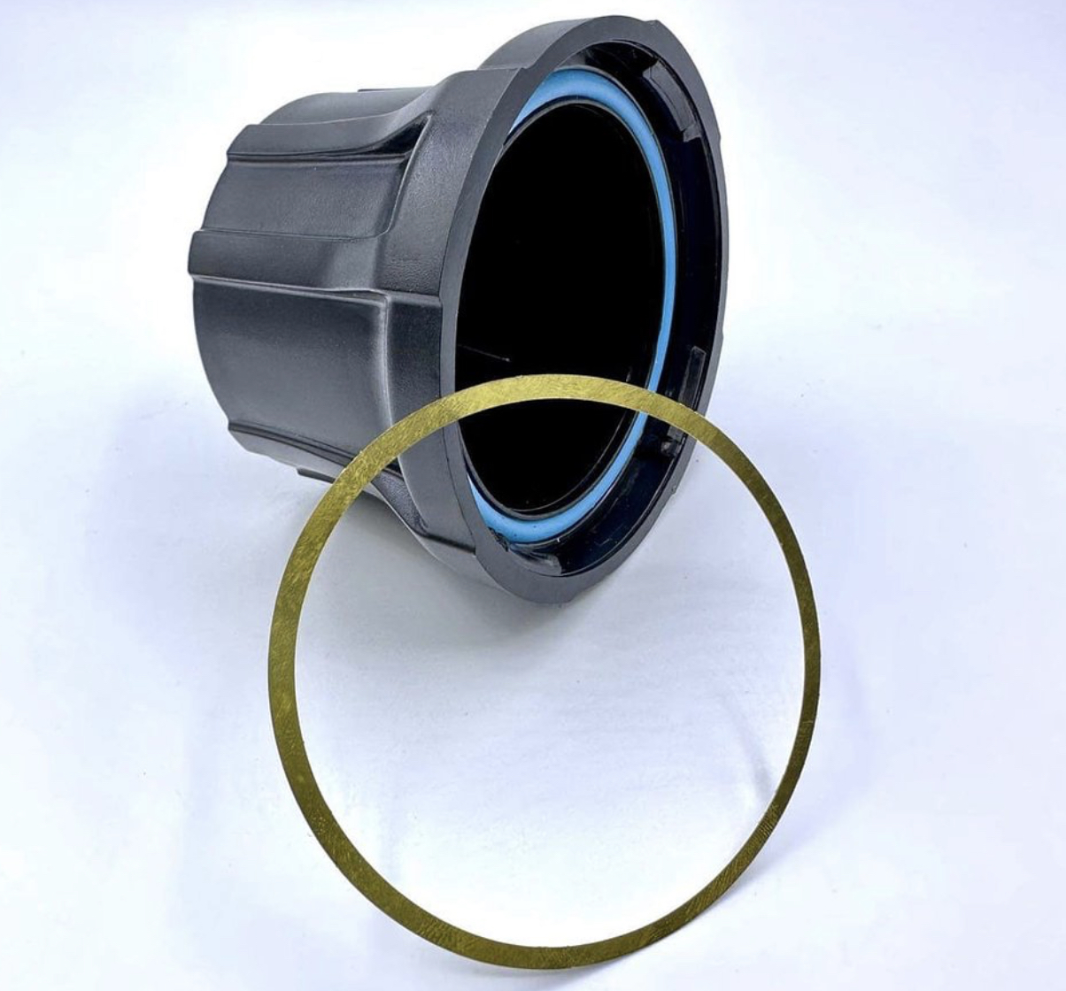 Simmod PL & LPL AirTag Port & Lens Caps Newsshooter