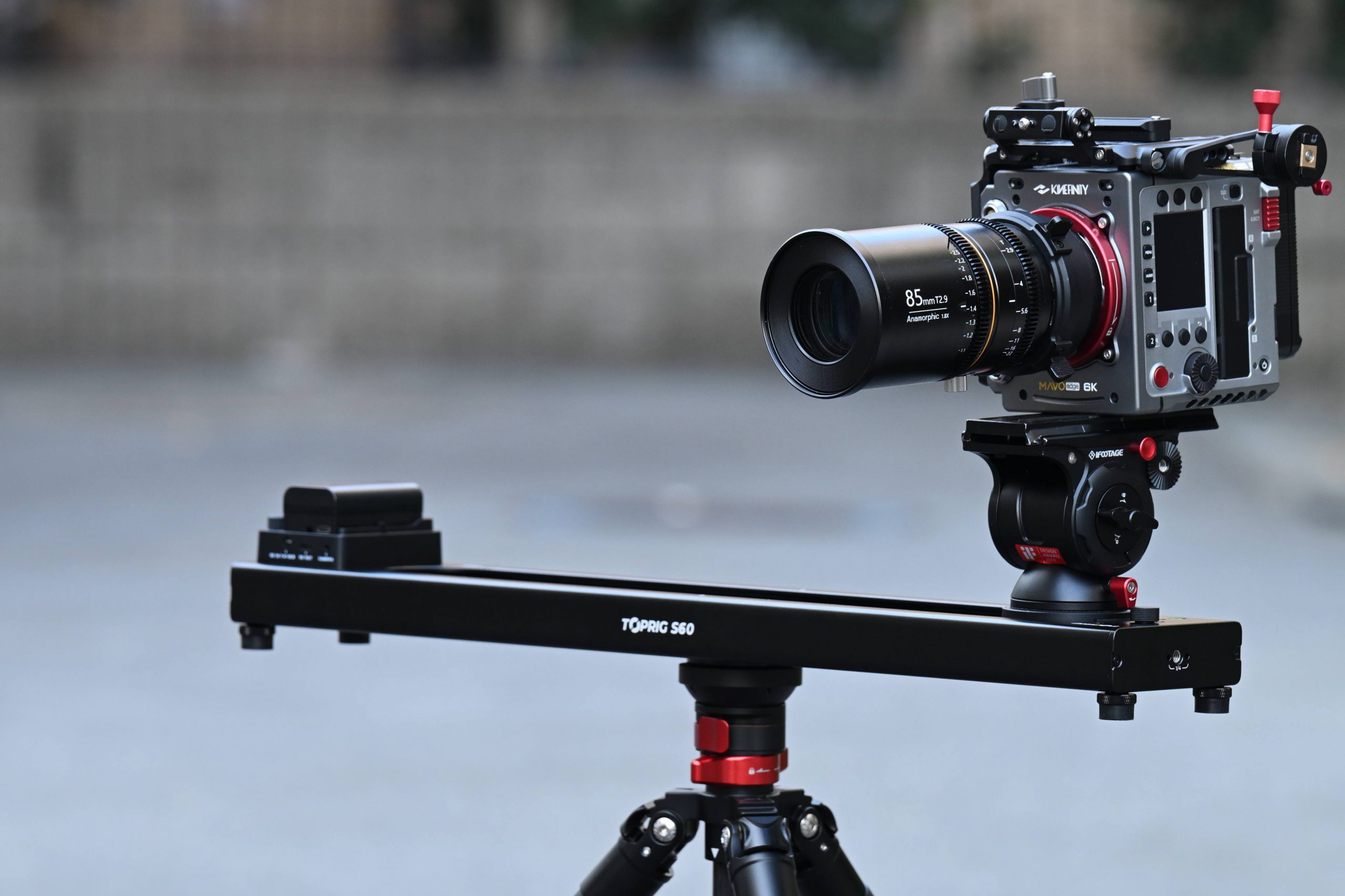 Telecamera di videosorveglianza connessa EZVIZ, motorizzata | Leroy Merlin Telecamera di videosorveglianza connessa EZVIZ, motorizzata | Leroy Merlin