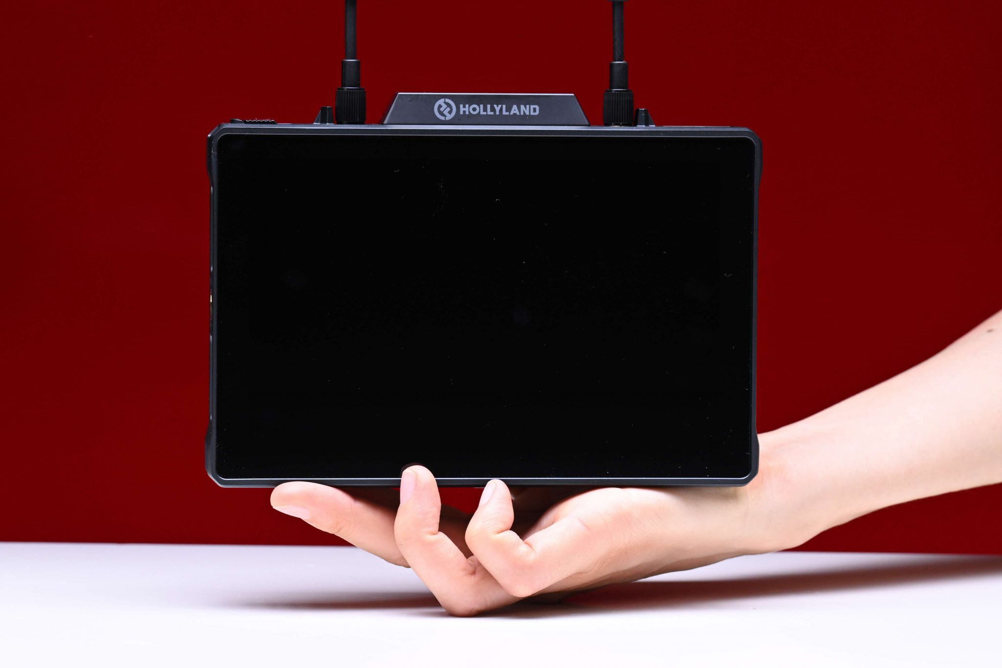 Hollyland PYRO 5 Review - Newsshooter