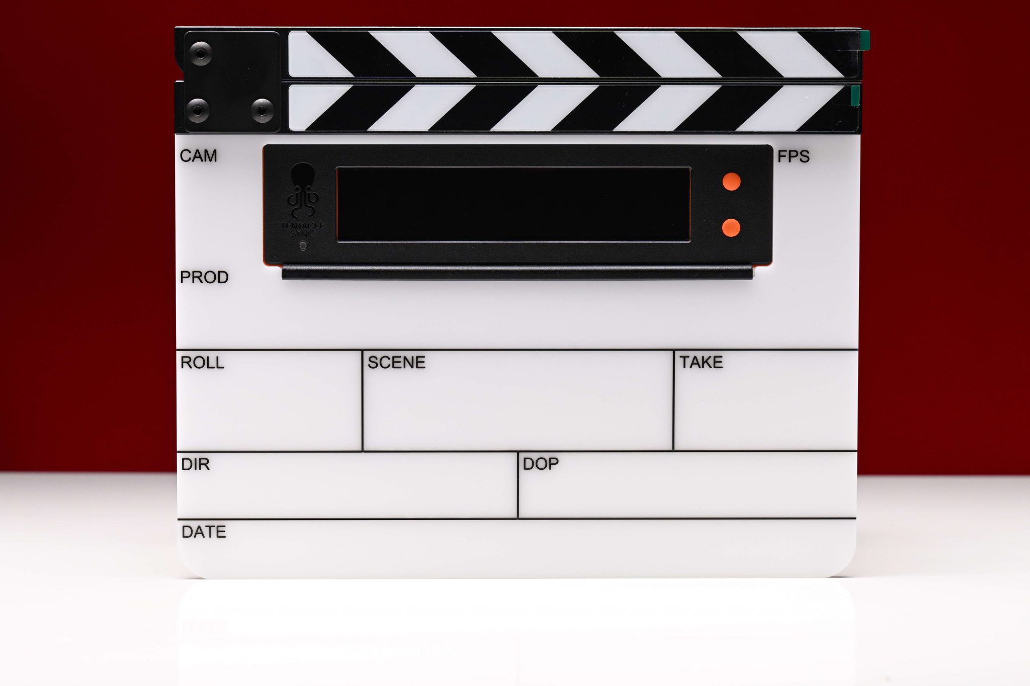 Tentacle Sync TIMEBAR Timecode Slate Review - Newsshooter