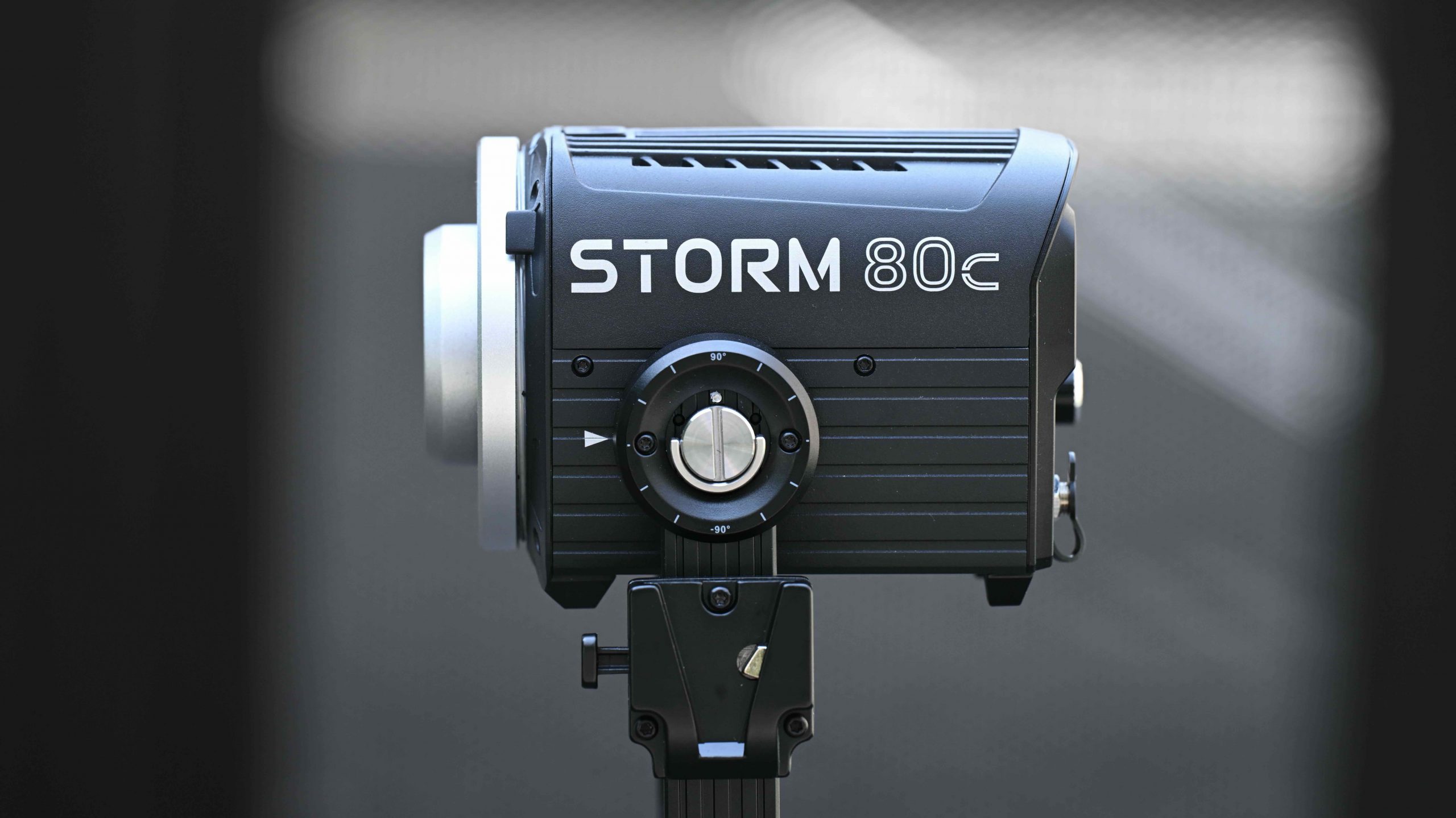 Aputure STORM 80c Review - Newsshooter