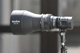 Godox KNOWLED MS60R 20122