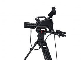 LA30x7 8 FZ90 Left Studio black