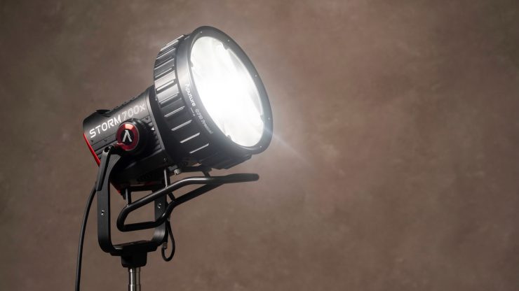 700x KeyVisual 16x9 Clean 1