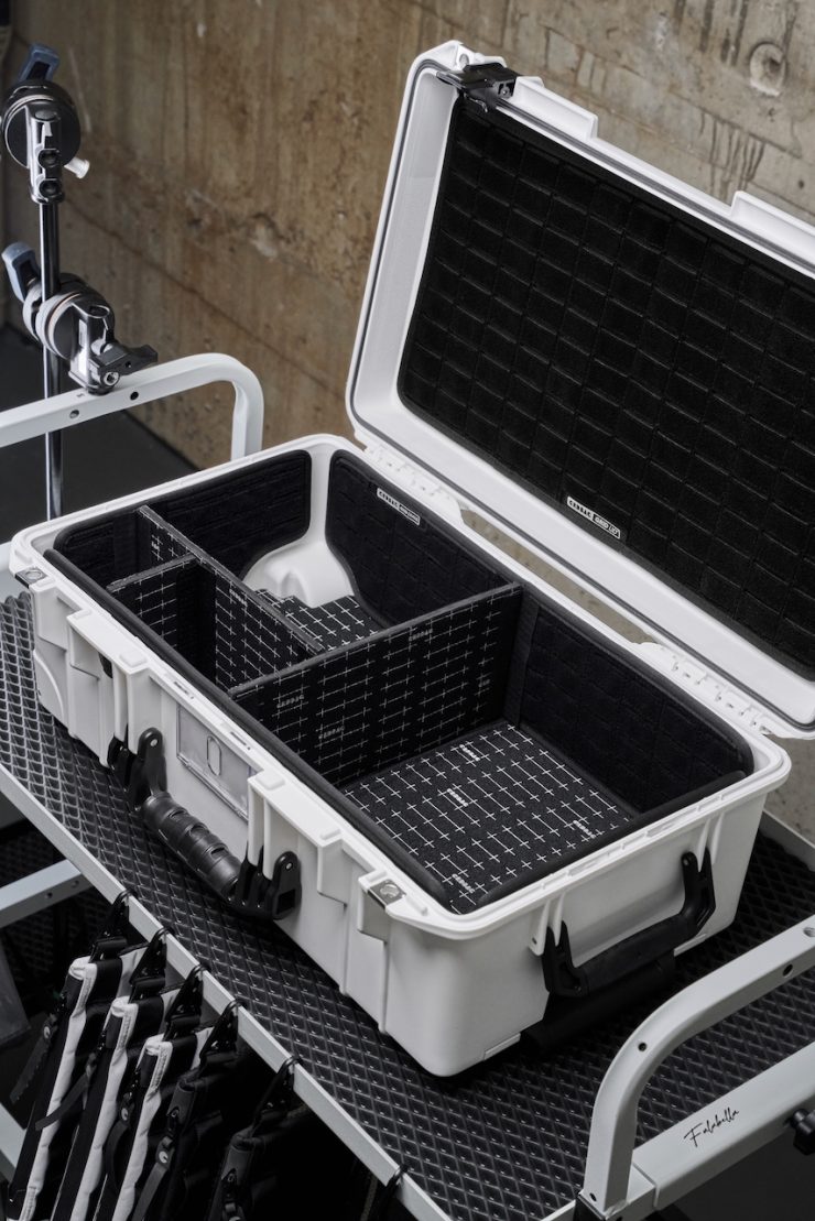 crdbag grid divide carry on 01